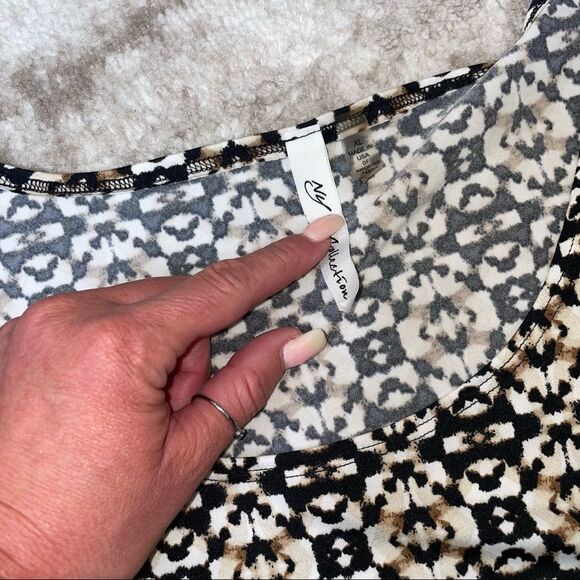 💋Bundle 4 items for $20. Add items💋 to a bundle - Picture 8 of 8